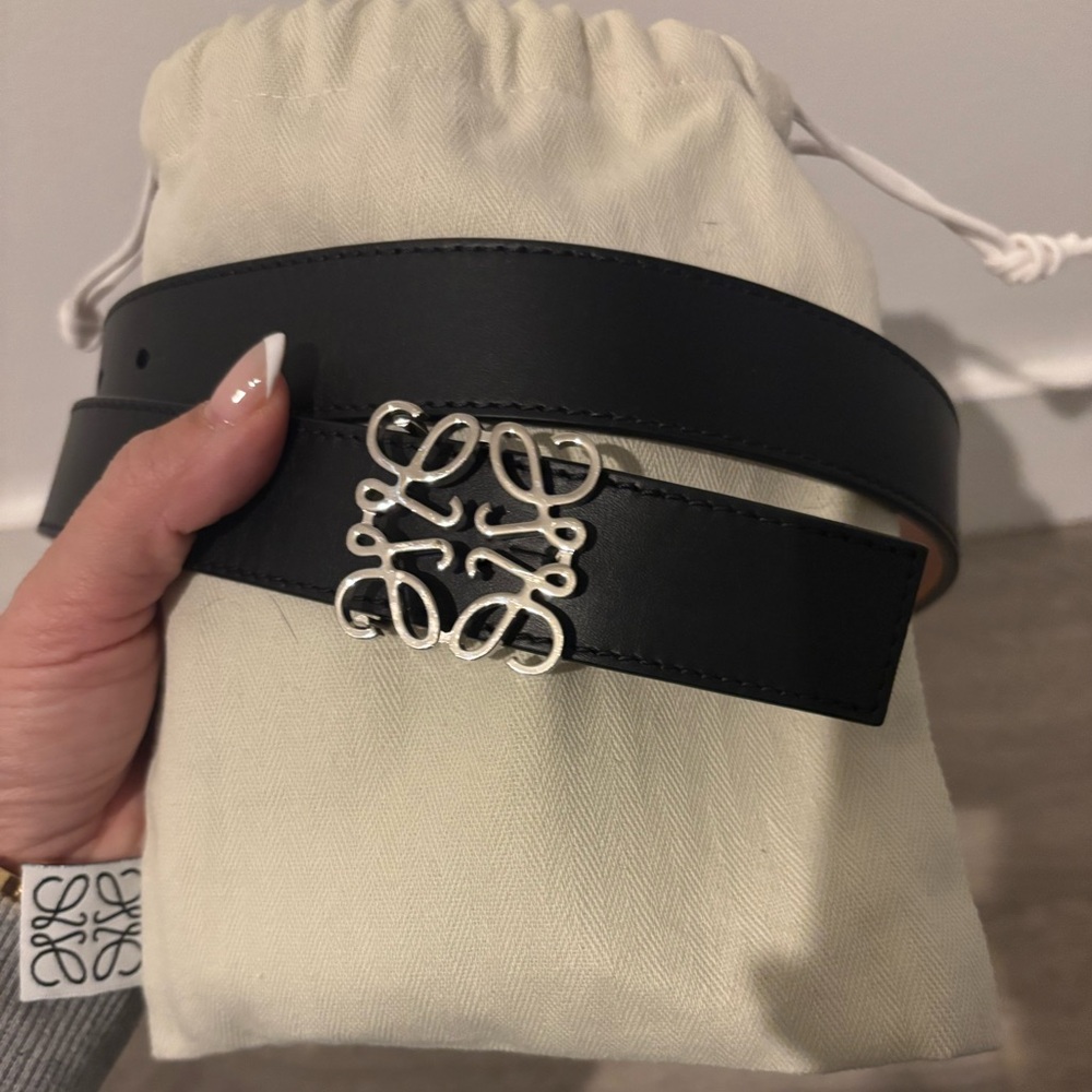 Loewe reversible belt